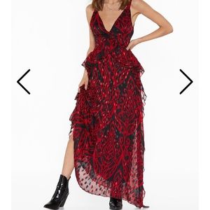 Plunging Neck Maxi (Nasty Gal)
